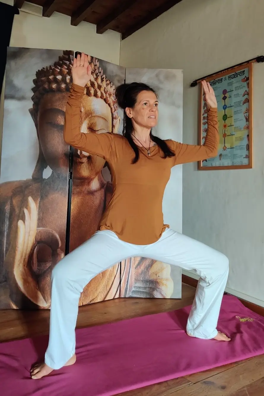 Posture de la Déesse - Utkata konasana